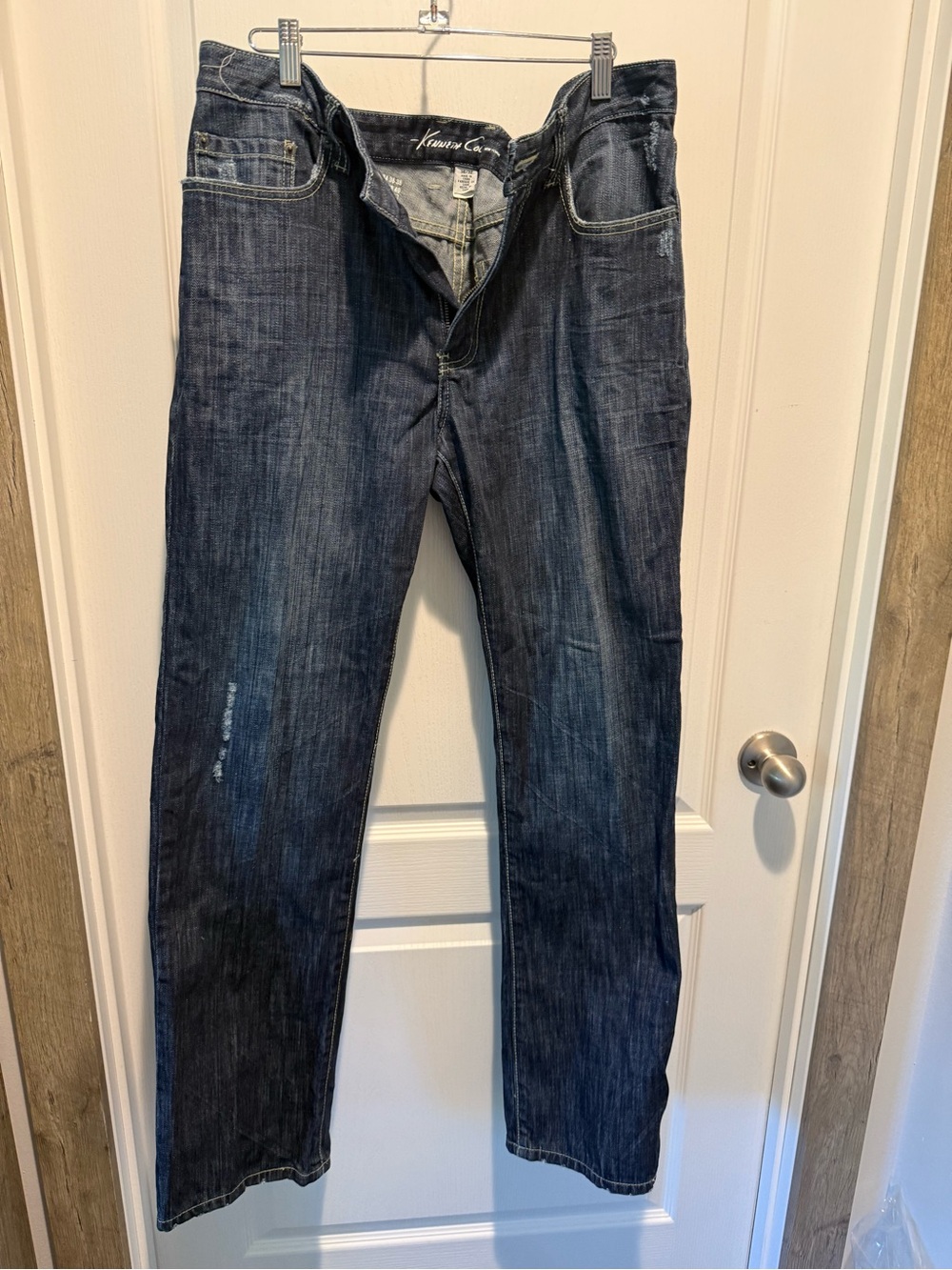 Kenneth Cole New York Men’s Dark Distressed Indigo Straight Jeans 36 x 32